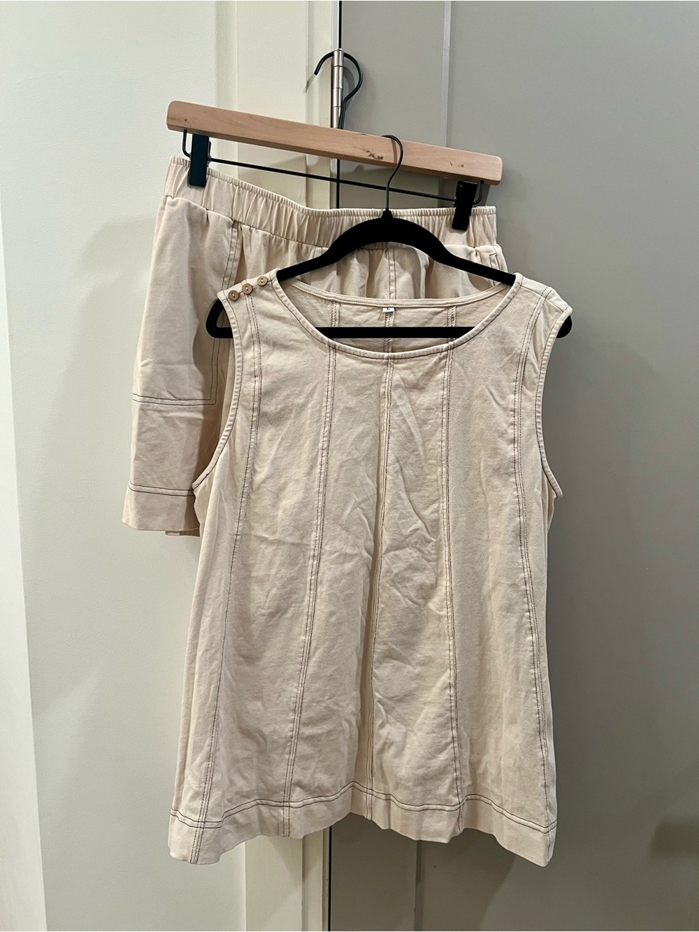 Boutique Brand Cream Sleeveless Tunic Top and Shorts Set